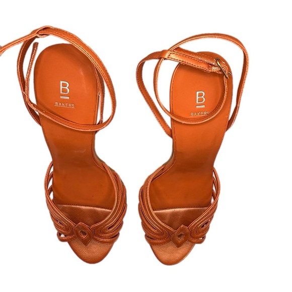 Bakers Women's Heels in Metallic Copper - Picture 8 of 16